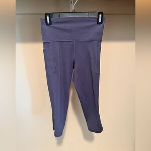 Athleta Salutation Stash Pocket Capri
